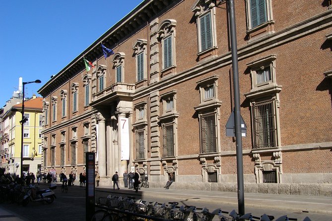 Best of Milan audio tour: From the gorgeous Duomo to Castello Sforzesco - What this Milan audio walk is really like