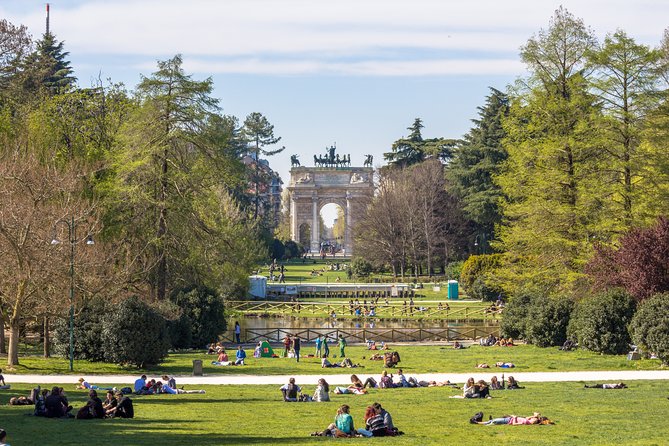 Best of Milan audio tour: From the gorgeous Duomo to Castello Sforzesco - Piccolo Teatro and the walk toward Brera