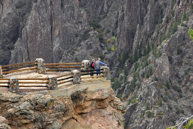 Black Canyon of the Gunnison NP Self-Guided Driving Audio Tour - Chasm View and the rock climbers
