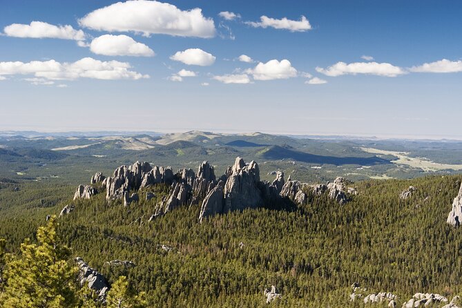 Black Hills Self Guided Driving Audio Tour - Jewel Cave, Sylvan Lake, and optional side trips