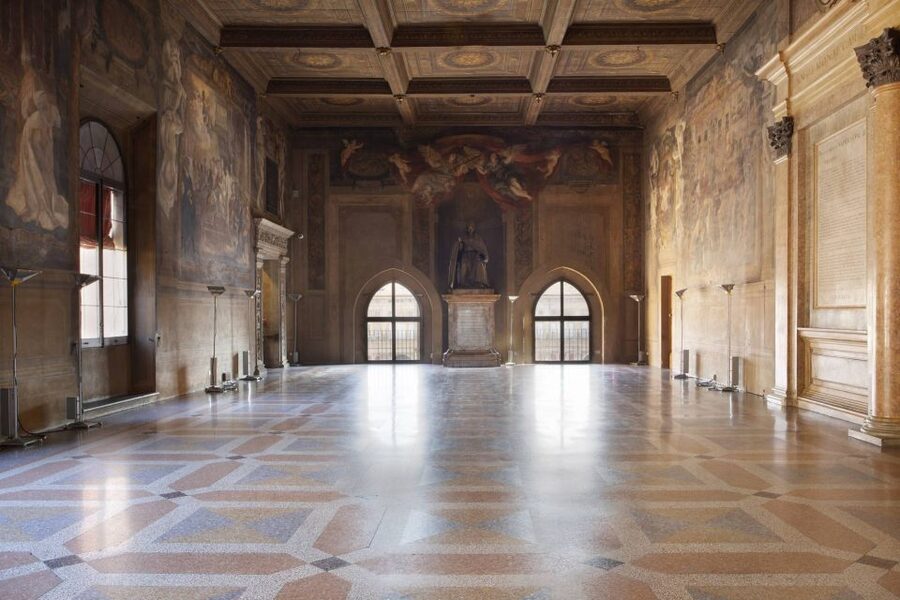 Bologna: Clock Tower Audio Guide and Food Tasting - Key points to know before booking