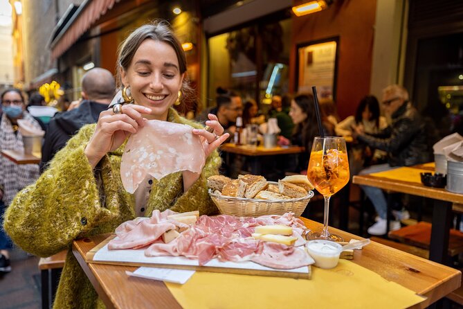 Bologna Food Tasting box- Audio Guided Tour with Food Tasting - Practical details before you go
