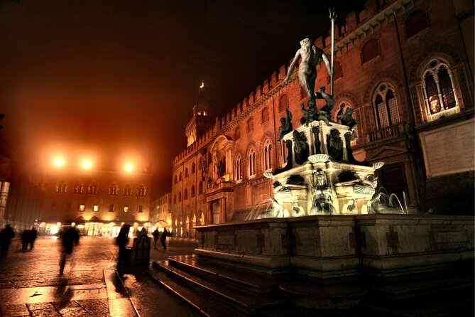 Bologna Scavenger Hunt and Highlights Self Guided Audio Tour - Oratorio Spirito Santo and the quieter stops