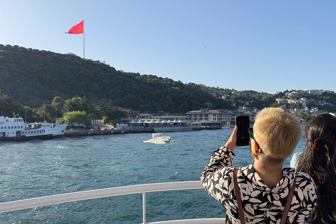 Bosphorus Daytime or Sunset Sightseeing Cruise & Audio Guide - Çırağan Palace and Ortaköy Mosque