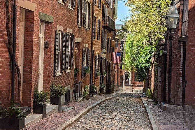 Boston Civil War and Abolition Movement: A Self-Guided Audio Tour - Harriet Beecher Stowe and the Old Corner Bookstore
