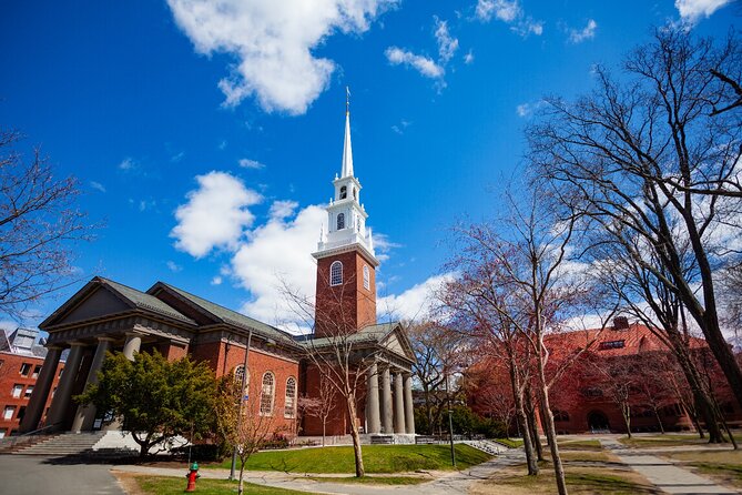 Boston Self-Guided Audio Tour Bundle: Freedom Trail & More - Cape Ann by car, from Gloucester to Rockport