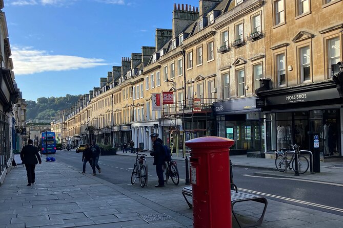 Bridgerton’s Filming Locations in Bath Audio Guide - Bath’s bathing past and Theatre Royal