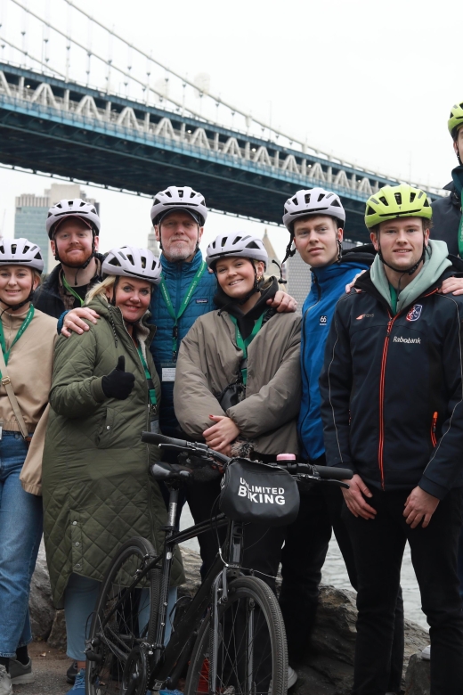 Brooklyn Bridge Self-guided Bike Tour App - Audio + Written - Food recommendations and restroom planning