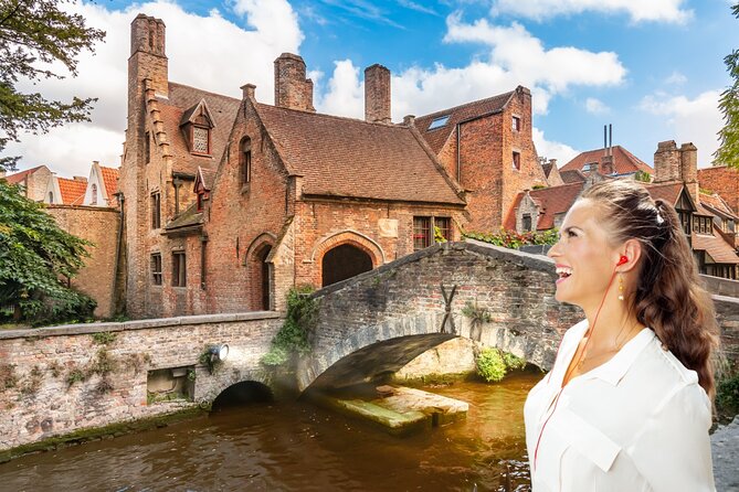 Bruges: City Walk with Audio Guide in 7 Languages on your Phone - Key points to know before you go