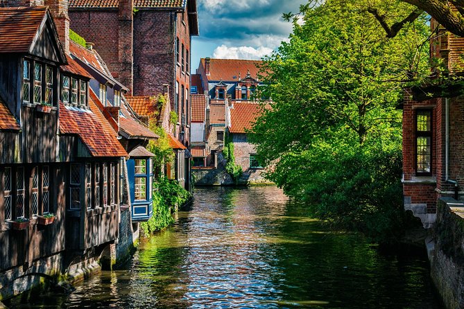 Bruges Guided or Audio Trip with Canal Cruise Option from Paris - Is $192.92 a fair price?