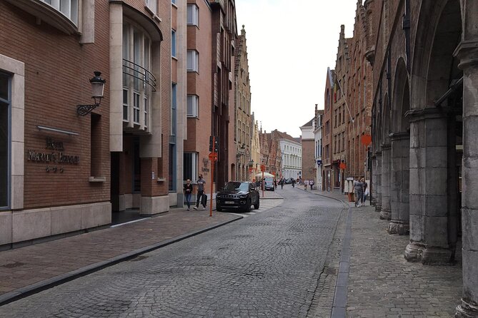 Bruges’ Legends and Hidden Treasures: A Self-Guided Audio Tour - Oude Burg, the city’s oldest street