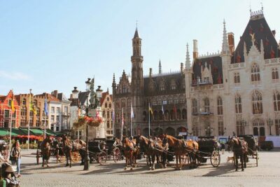 Bruges Walking Tour with Audioguide on Your Smartphone