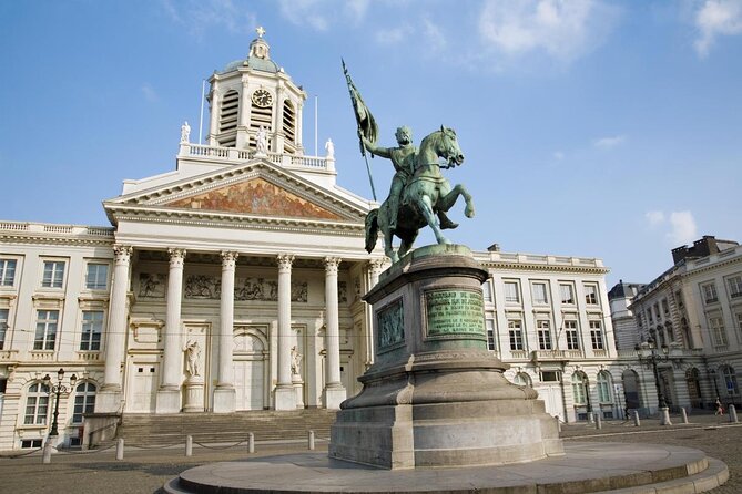 Brussels: City Walk with Audioguide in 7 Languages on your Phone - Key points at a glance