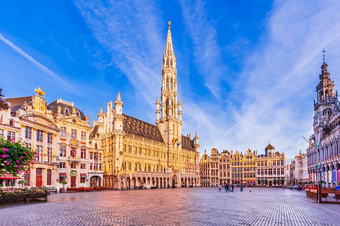 Brussels: City Walk with Audioguide in 7 Languages on your Phone - Starting at Place de la Chapelle