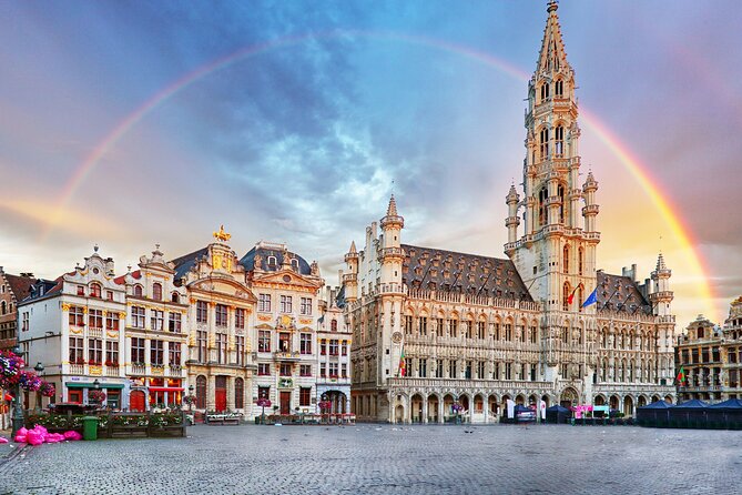 Brussels: City Walk with Audioguide in 7 Languages on your Phone - A Belgian drink at A la Mort Subite