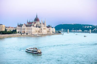 Budapest River Cruise with 1 Free Tokaj Frizzante and Audio Guide