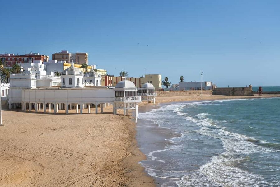 Cádiz TukTuk Tour with Audioguide - The audioguide and driver support
