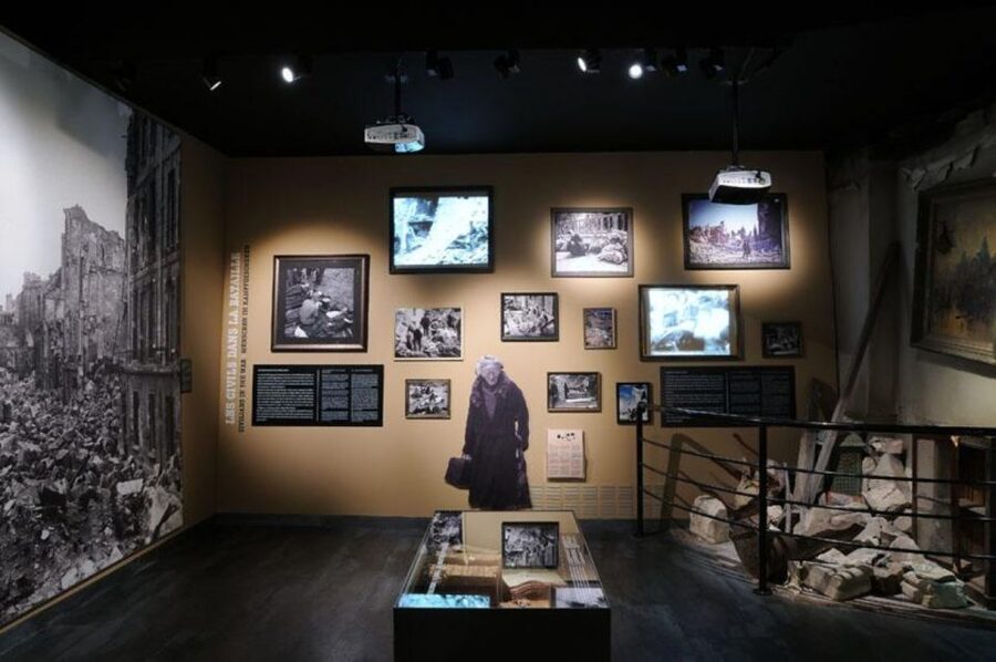 Caen: Memorial Museum Entry Ticket & Optional Audio App - Start with the 19-minute film