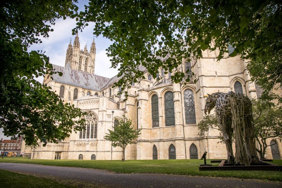 Canterbury Cathedral: Entry Ticket with Audio Guide - The nave, soaring ceilings, and changing styles