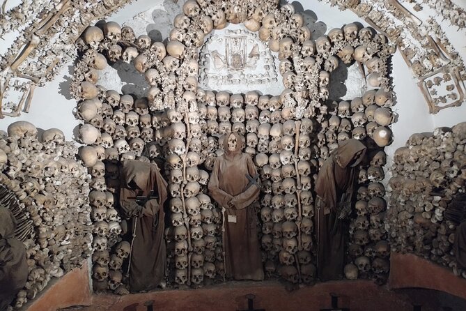 Capuchin Crypts Tour – Fast-Track, Guided or Audio - The short route through the museum and crypt