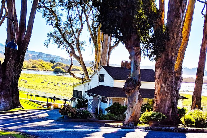 Carmel by the Sea: A Self-Guided Driving Audio Tour - Hansel and Gretel and Carmel’s storybook style