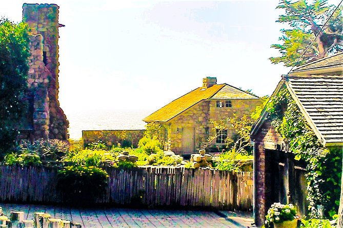 Carmel by the Sea: A Self-Guided Driving Audio Tour - The important 17-Mile Drive confusion