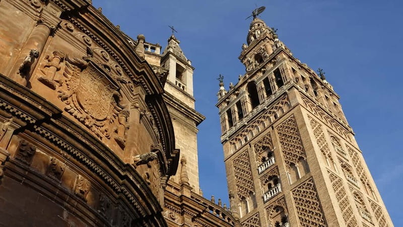 Cathedral and Giralda Entry Ticket with Audio Guide - C. Francos 19: the first stop matters