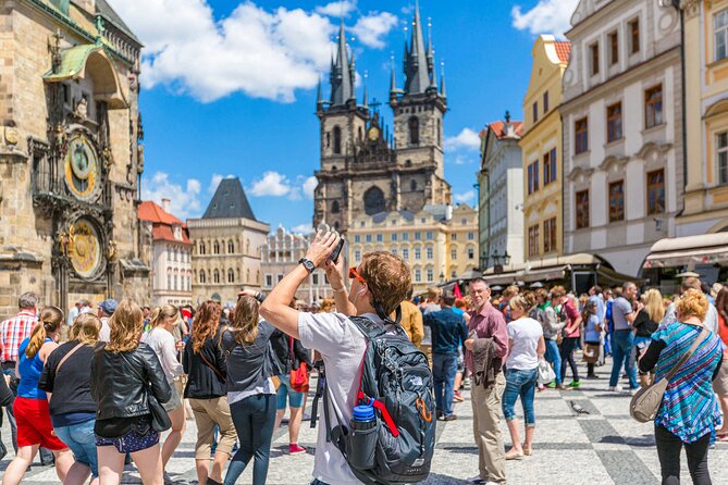Charles Bridge & Old Town Prague Tour with Audioguide - Cubist design at the House at the Black Madonna