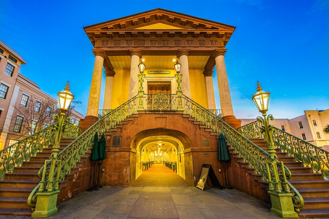 Charleston Self-Guided Audio Walking Tour - The pineapple, theater, church, and market finish