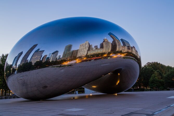 Chicago Self-Guided Audio Tour - Buckingham Fountain turns a photo stop into a story