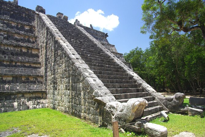 Chichen Itza: Self-Guided Tour with Audio Narration & Map - Tzompantli and the Eagles and Jaguars Platform
