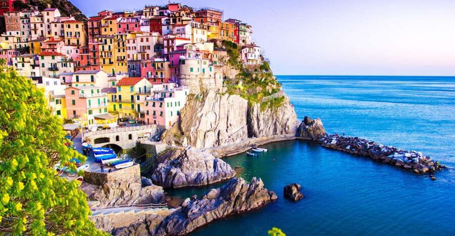 Cinque Terre Audioguide - TravelMate app for your smartphone - Key points to know before you buy