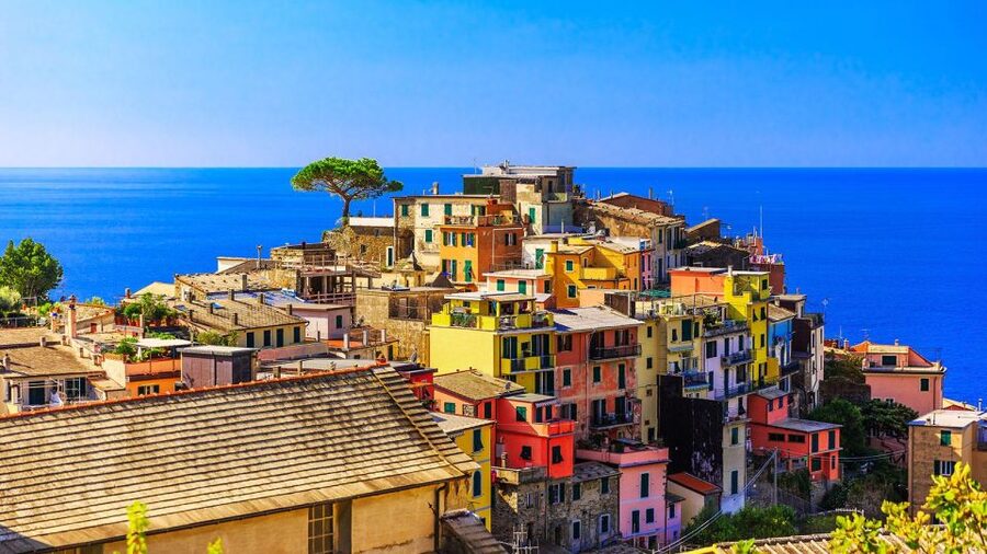 Cinque Terre Audioguide - TravelMate app for your smartphone - What the Cinque Terre TravelMate app actually offers