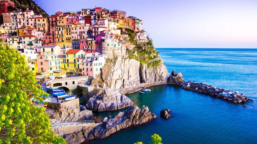 Cinque Terre Audioguide - TravelMate app for your smartphone - The five villages: Riomaggiore to Monterosso