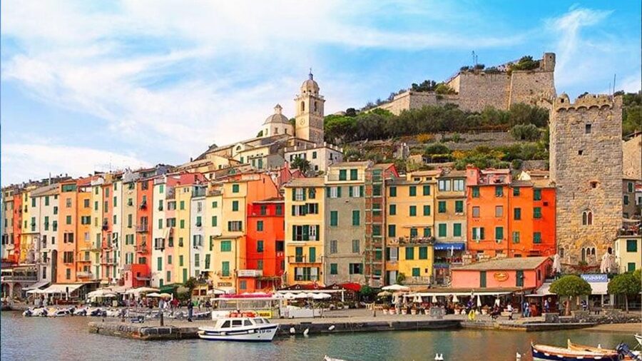 Cinque Terre Audioguide - TravelMate app for your smartphone - San Giorgio Castle and the eastern Ligurian coast