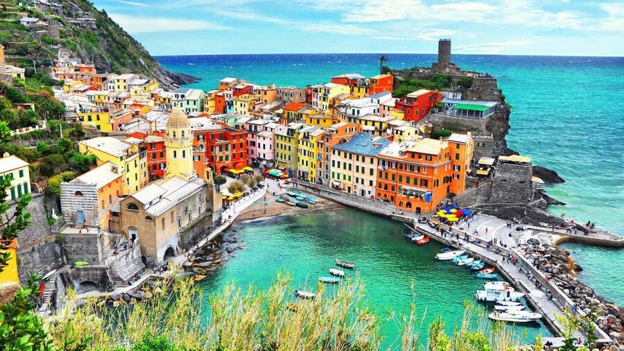 Cinque Terre Audioguide - TravelMate app for your smartphone - Local cuisine gets its own audio track