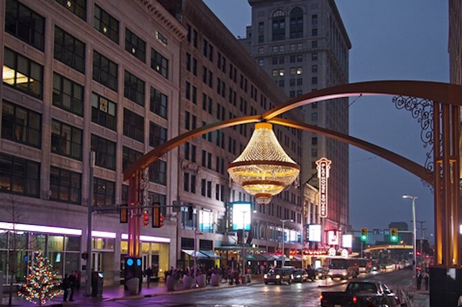 Cleveland Downtown Self Guided Audio Walking Tour - Terminal Tower is told from the street