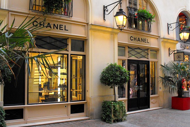 Coco Chanel's Paris: A Self-Guided Audio Tour - A Short Walk Into Coco Chanel’s Paris