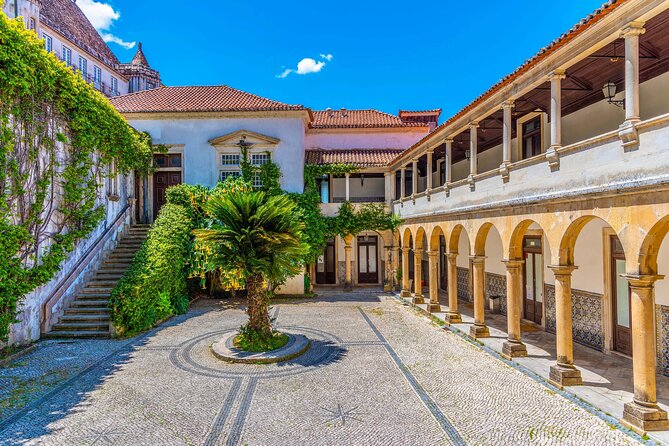 Coimbra Walking Tour with Audioguide on Your Smartphone - The Clock Tower and the final views