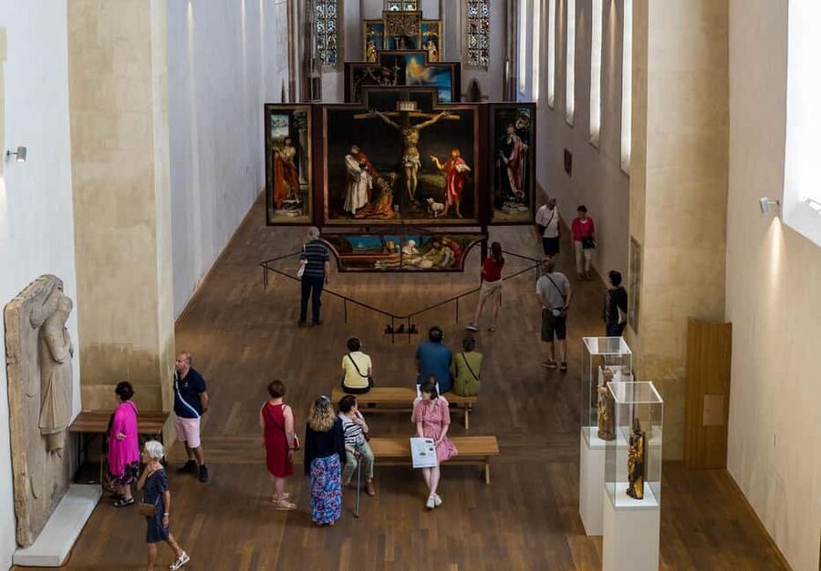 Colmar: Unterlinden Museum Ticket & City Audio Guide - Taking the audio tour into Colmar