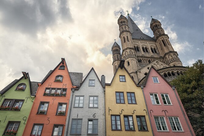 Cologne Scavenger Hunt and Highlights Self Guided Audio Tour - Starting at Cologne Cathedral without a guide