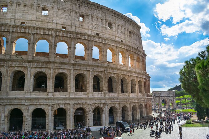 Colosseum and Roman Forum Group Tour or Audio Guided tours - Should you book the Colosseum and Roman Forum tour?