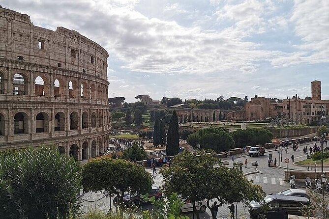 Colosseum Arena Floor + Forum&Palatine Hill with Audio guide App - What this Rome experience actually offers