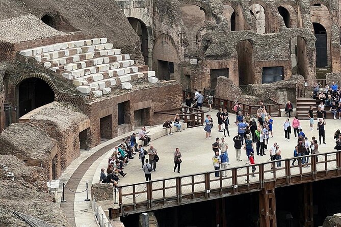 Colosseum Arena with an Audio Guide App - Seeing Palatine Hill after the Forum