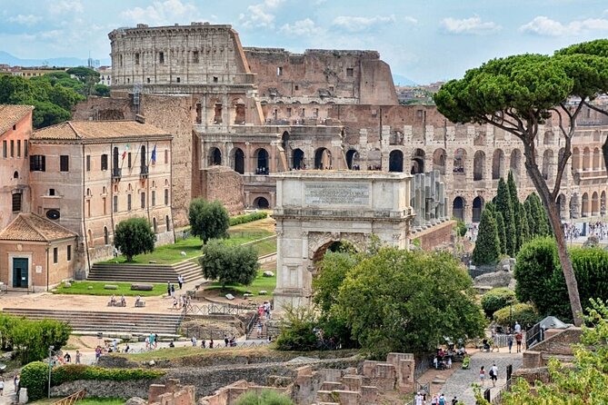Colosseum Entry with Digital Audio Guide & Roman Forum, Palatine - Who should book this experience?