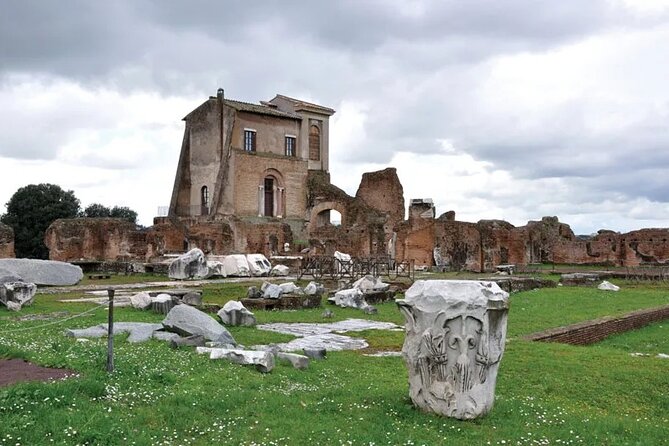 Colosseum, Palatine hill and Roman forum Access with audio guide - Ticket delivery and meeting instructions