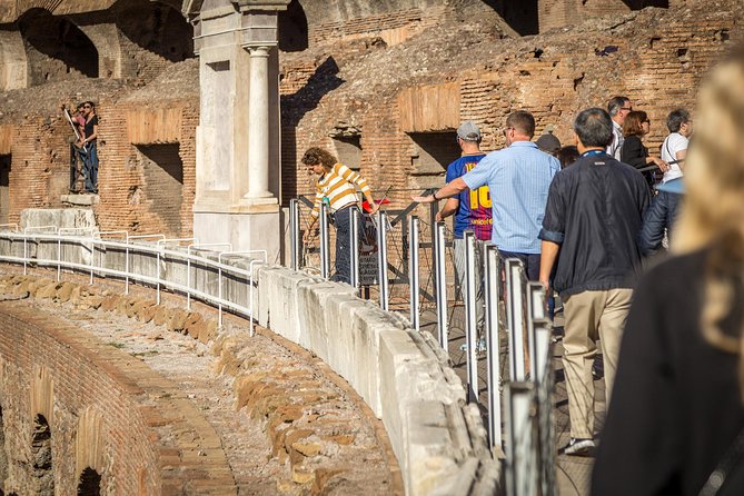 Colosseum, Roman Forum & Palatine Hill with Audioguide - Entering the Colosseum, Rome’s great arena