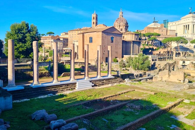 Colosseum, Roman Forum & Palatine with AudioGuide + Arena Option - What this Rome experience really offers