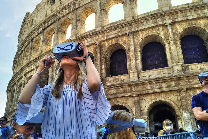 Colosseum Virtual Reality Outdoor Experience with Audioguide - Seeing the Arena Before the Ruins