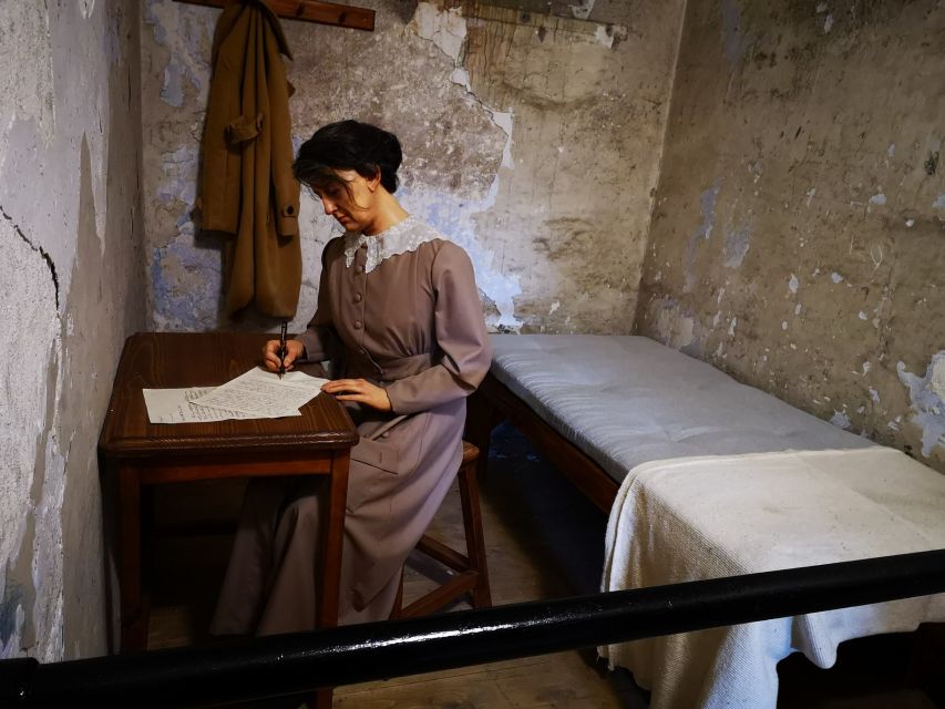 Cork: City Gaol Tour with Audio Guide - Who will enjoy Cork City Gaol most?